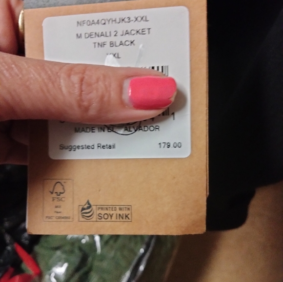 The North Face Coat - Picture 3 of 6